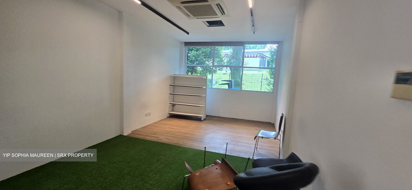 991 Alexandra (D5), Office #554388601